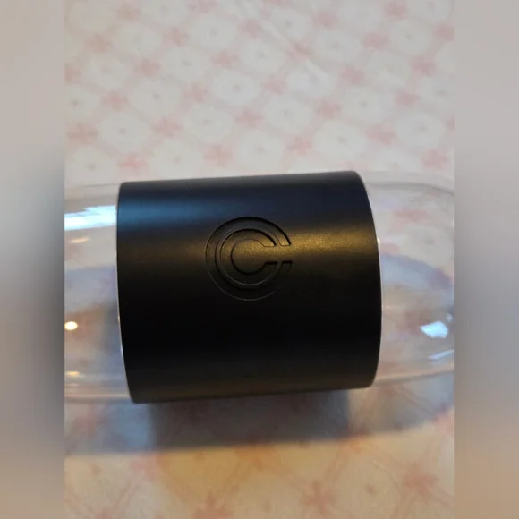 Dragon Ball Capsule-Shaped Glasses Case – Collectible Anime Accessory - Picture 6 of 8